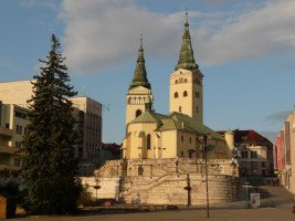 Rímskokatolícka katedrála Najsvätejšej Trojice